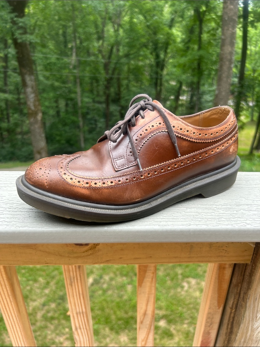 Dr. Martin 3989 Boanil Brush Brogue Shoes Made in England Brown/Tan W 8    M 7